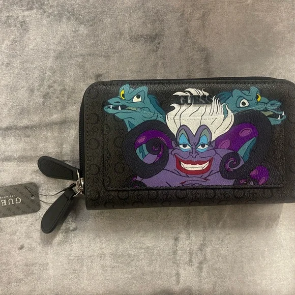 Hand painted Guess Wallet - Picture 2 of 5